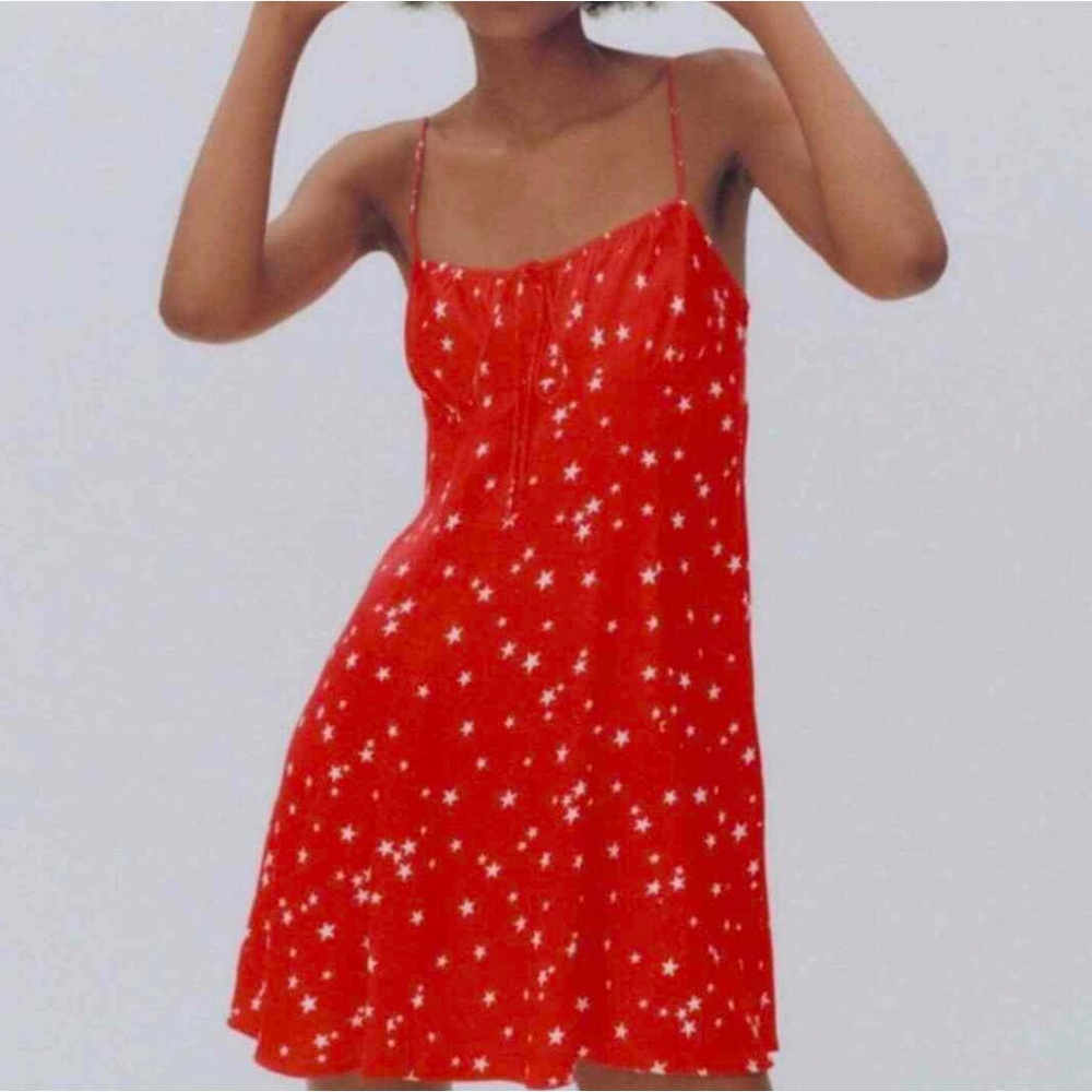 BNWT Zara Women’s Star Print Satin Mini Dress Spaghetti Strap Red Med